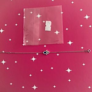 New Sterling Silver small Crystals Hamsa bracelet 8inch chain links.